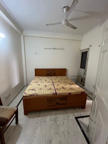 2 BHK Builder Floor for Rent in Khirki Extension, Delhi