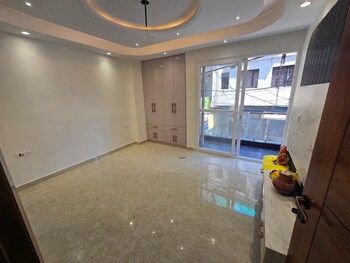 3 BHK Flat for Sale in Shiv Nagar, Delhi
