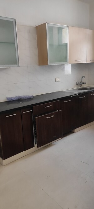 Balcony in 3 BHK Builder Floor at Omaxe Silver Birch, North Mullanpur – for Sale