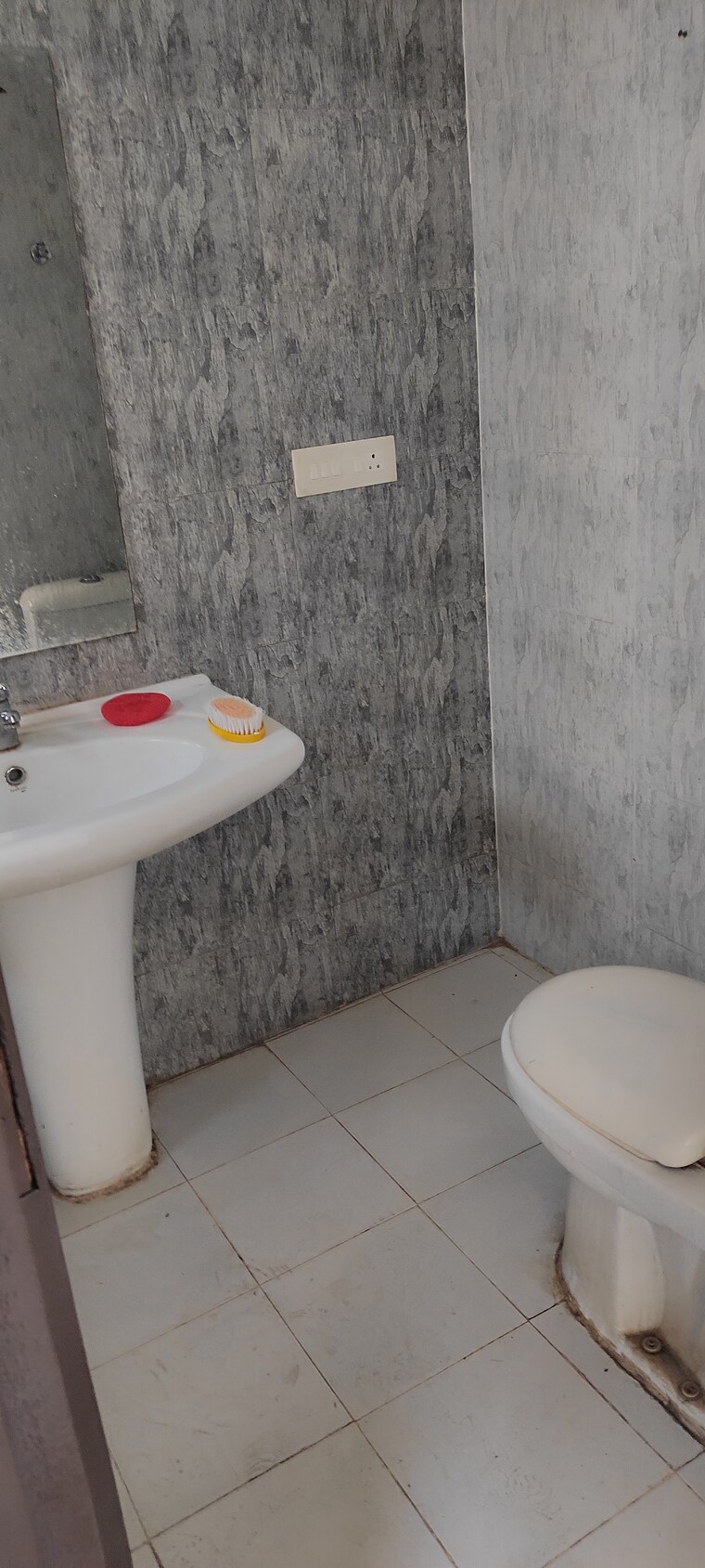 Bathroom, omaxe-silver-birch 3 Bedroom 1640 Sq.Ft. Builder Floor In North Mullanpur Chandigarh 10437572