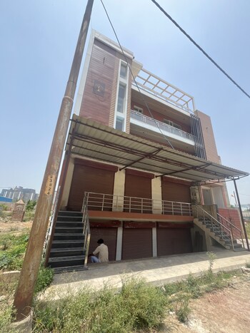 Amrapali Centurian Park Phase II