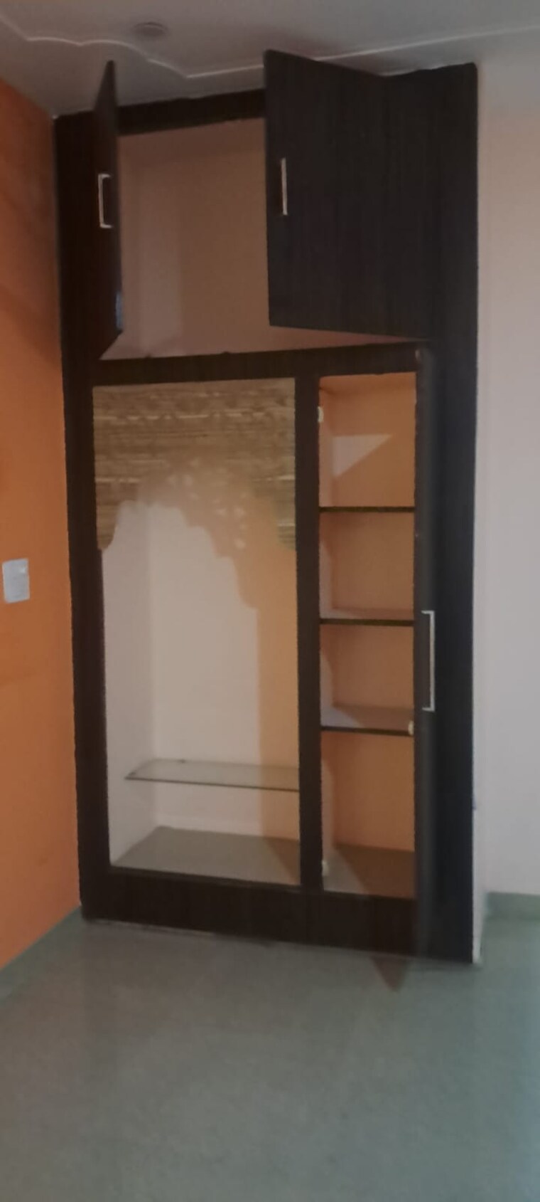 Room, sector 15 2.5 Bedroom 2500 Sq.Ft. Villa In Sector 15 Sonipat 10438362