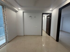 Room in 2 BHK Builder Floor at Chattarpur – for Sale