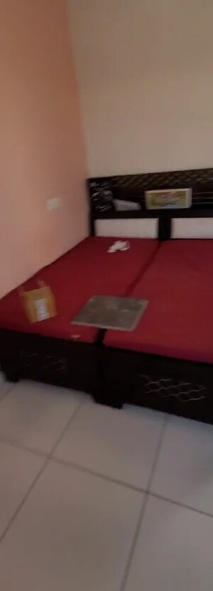Bedroom in 1 RK Builder Floor at Sector 9 – for Rent