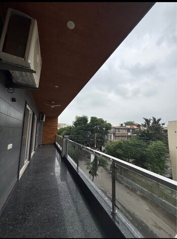 4 BHK Builder Floor for Rent in Chattarpur, Delhi