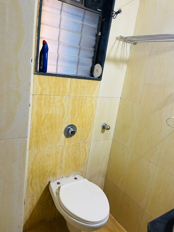 Raunak Heights