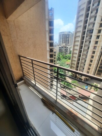 1 BHK Flat for Rent in Kasarvadavali, Thane