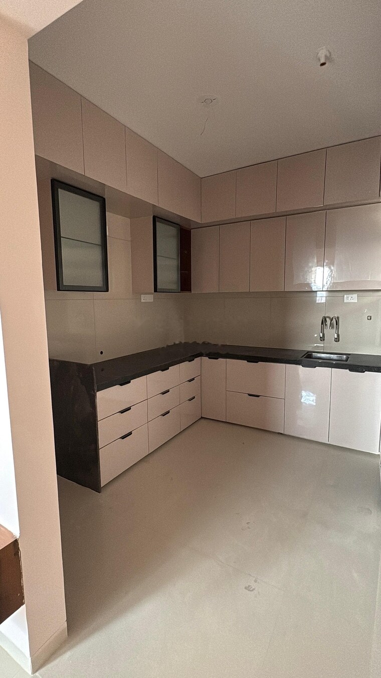 Kitchen, kamgar putala vasahat 3 Bedroom 1430 Sq.Ft. Apartment In Kamgar Putala Vasahat Pune 10441069