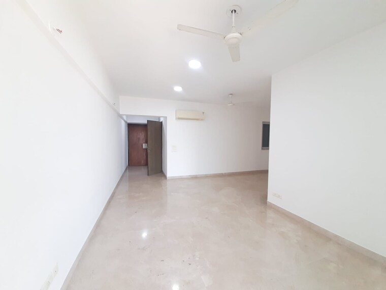 Room, jp-decks 2 Bedroom 850 Sq.Ft. Apartment In Goregaon East Mumbai 10441060