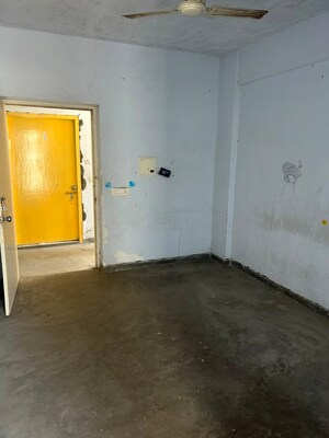 Room in 1 RK Apartment at Godrej Summit, Sector 104 – for Sale