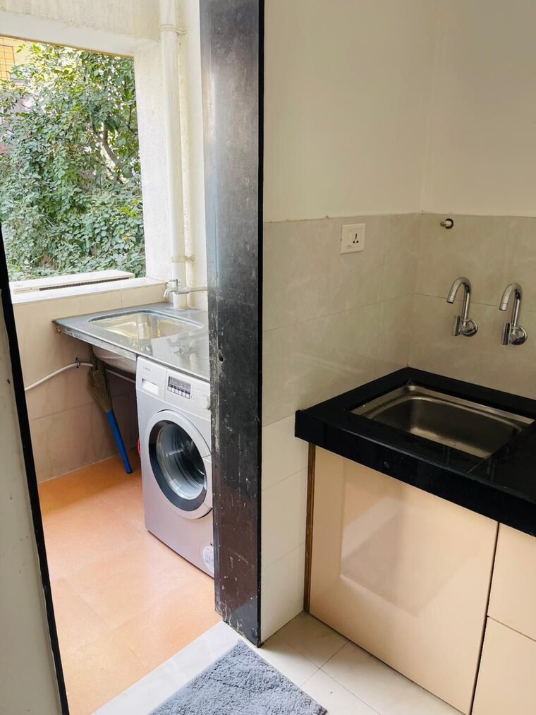 Bathroom, swami-residency 3 Bedroom 1500 Sq.Ft. Apartment In Bavdhan Pune 10442637