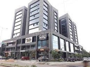  Office Space – Exterior View View at Thaltej - for Rent