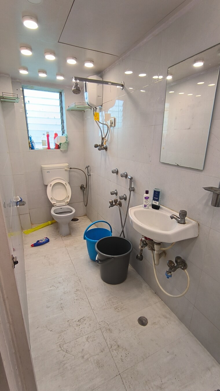 Bathroom, dairy colony 1 Bedroom 650 Sq.Ft. Apartment In Dairy Colony Mumbai 10442640