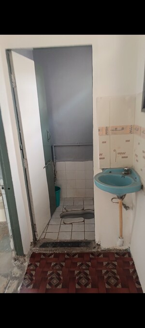 Bathroom in 1 BHK Apartment at Dhankawadi – for Rent