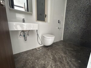 Bathroom in 5 BHK Apartment at Lodha The World Towers World One Tier 2, Worli – for Rent