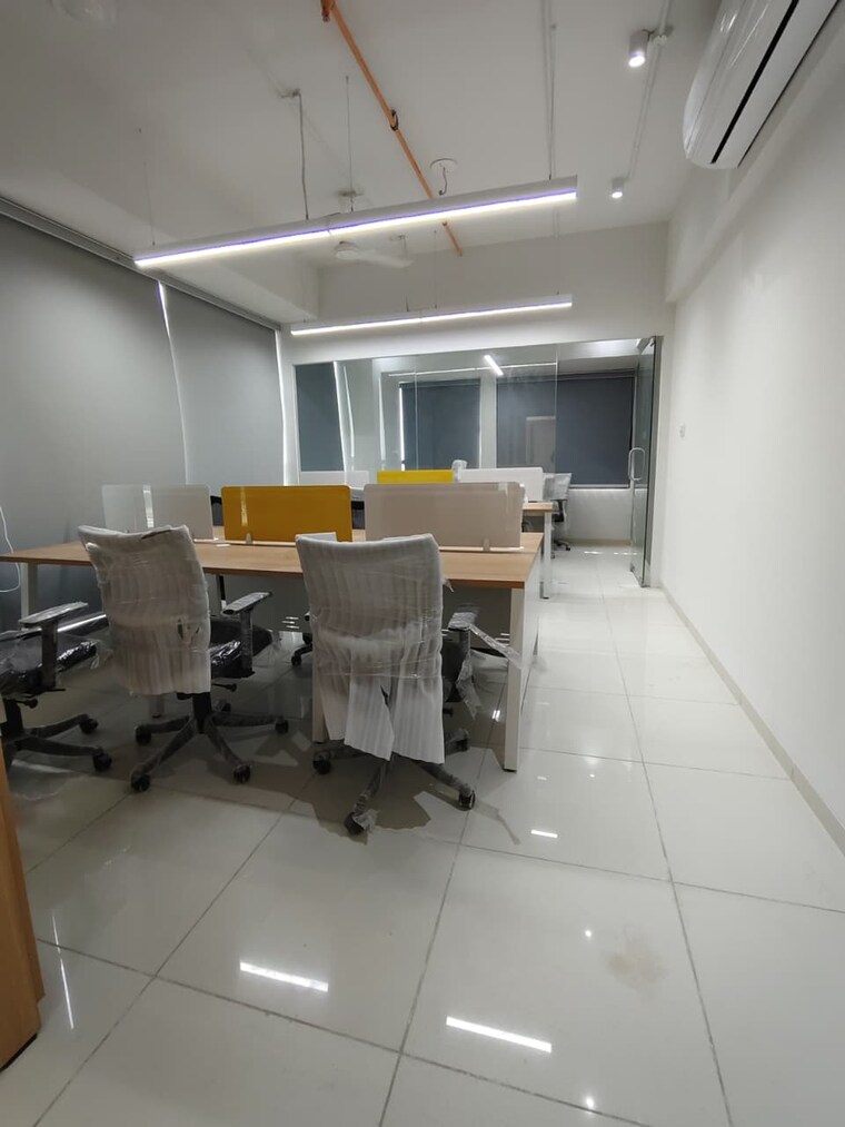 Team Area, gota Commercial Office Space 641 Sq.Ft. In Gota Ahmedabad 10443837