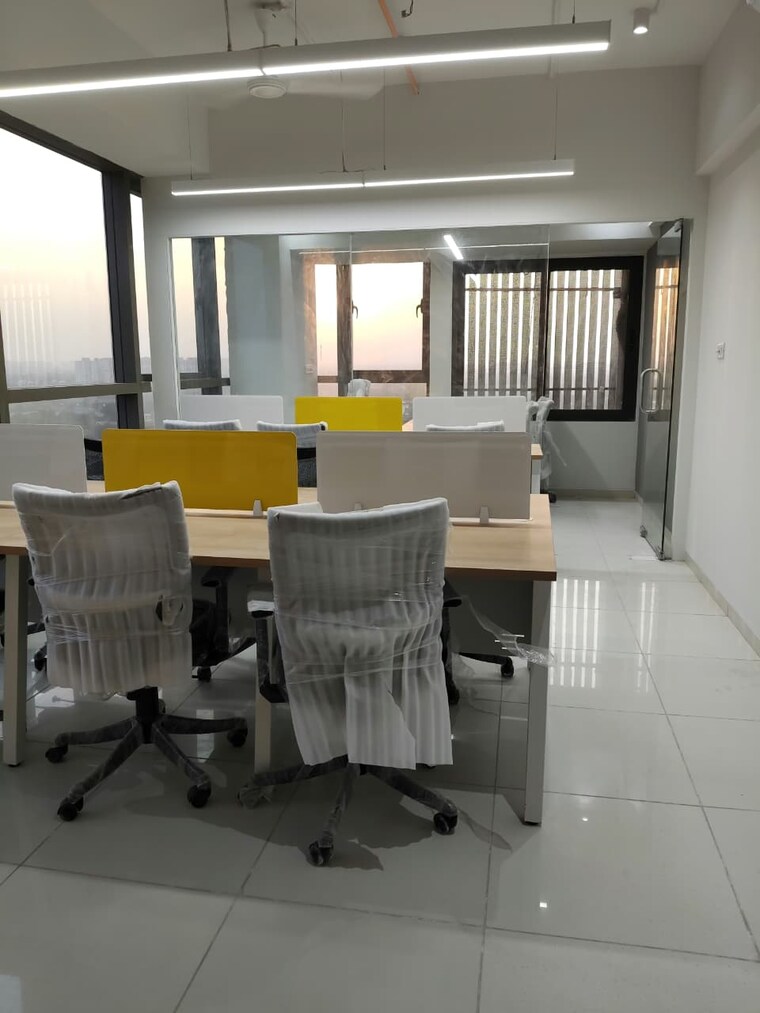 Team Area, gota Commercial Office Space 641 Sq.Ft. In Gota Ahmedabad 10443837