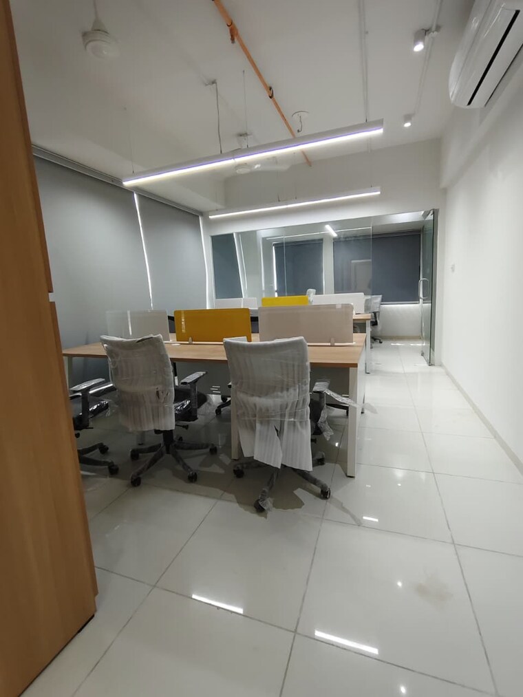 Team Area, gota Commercial Office Space 641 Sq.Ft. In Gota Ahmedabad 10443837