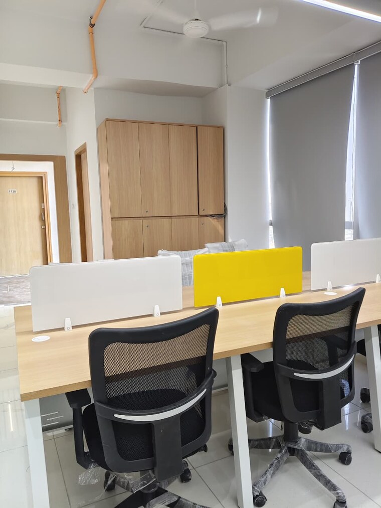 Team Area, gota Commercial Office Space 641 Sq.Ft. In Gota Ahmedabad 10443837