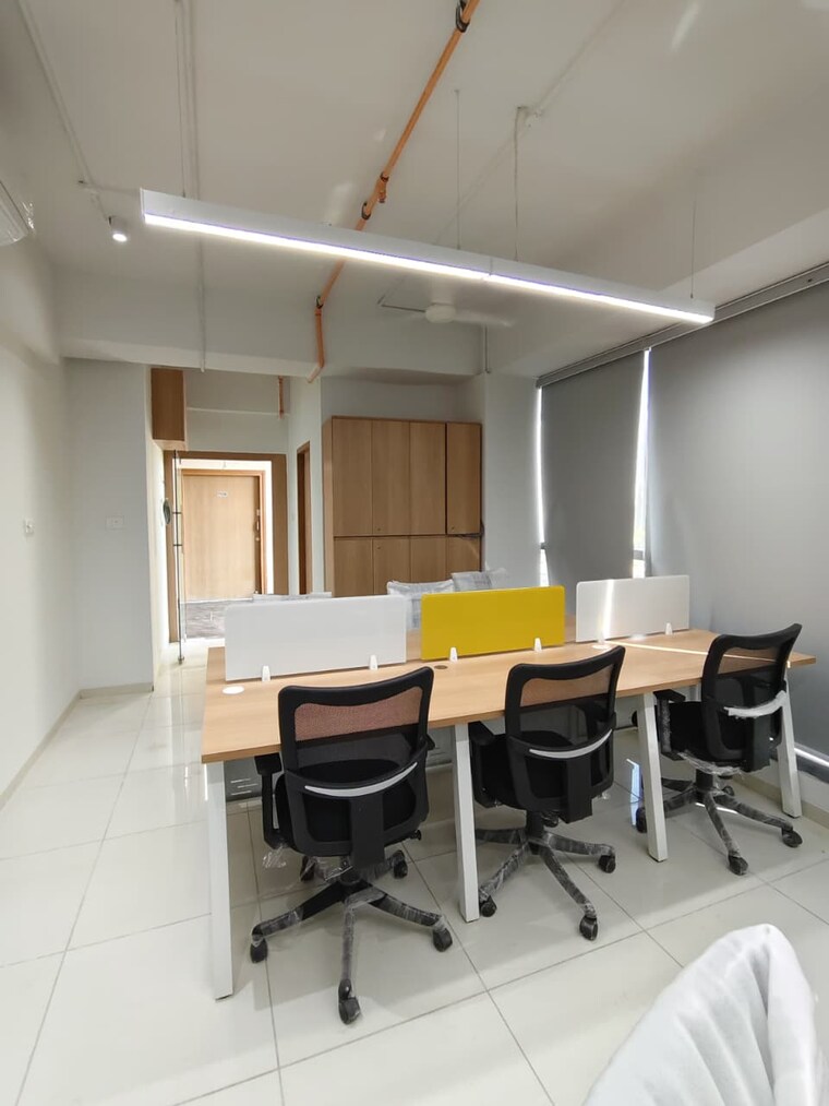Team Area, gota Commercial Office Space 641 Sq.Ft. In Gota Ahmedabad 10443837