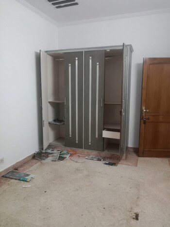 3 BHK Builder Floor for Rent in Vikas Puri, Delhi
