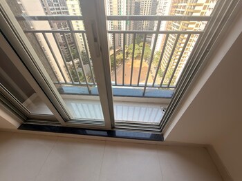 Ashar Metro Towers