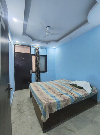2 BHK Builder Floor for Rent in Govindpuri, Delhi