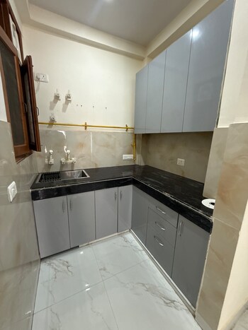2.5 BHK Builder Floor for Rent in Sector 63a, Noida