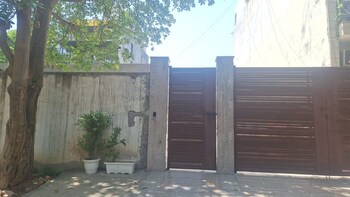 Plot for Sale in Sushant Lok I, Gurgaon