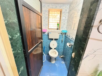 1 RK Flat for Rent in Sandesh Nagar, Mumbai