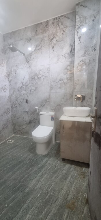 2 BHK Builder Floor for Rent in New Palam Vihar Phase 3, Gurgaon