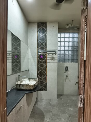 Surendra Avenue 69