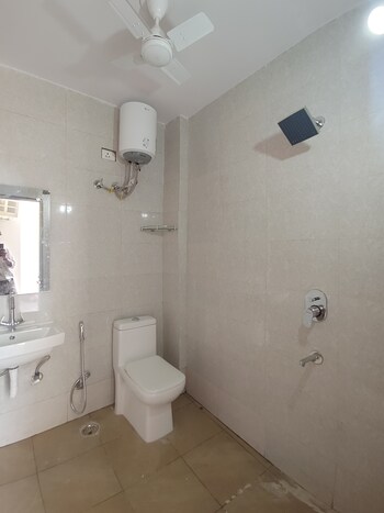 1 BHK Builder Floor for Rent in Sector 52, Gurgaon