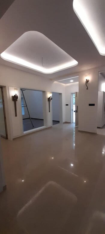 Aditya Royal Palm