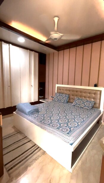3 BHK Builder Floor for Sale in Ram Vihar, Delhi