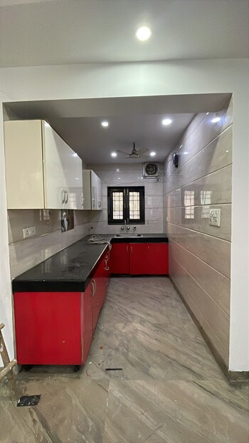 3 BHK Builder Floor for Rent in Kalkaji, Delhi