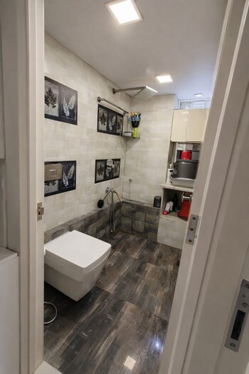 1.5 BHK Flat for Sale in Sandesh Nagar, Mumbai