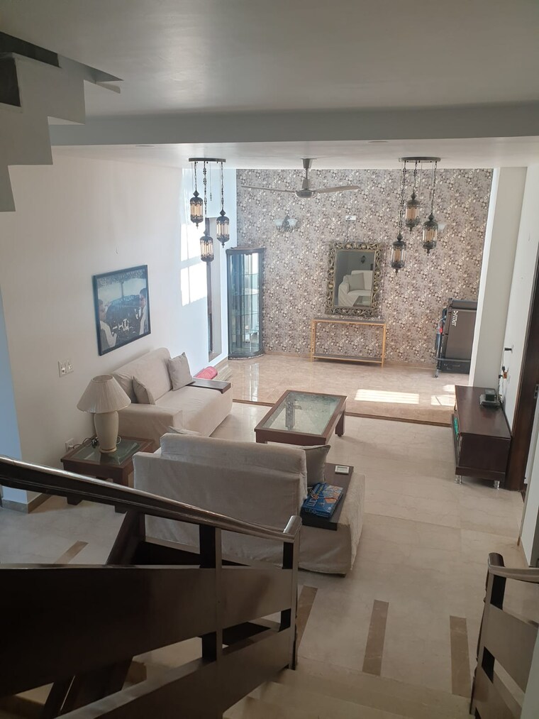 Team Area, jaypee-greens-kingswood-oriental 4 Bedroom 4200 Sq.Ft. Villa In Sector 128 Noida 10453100