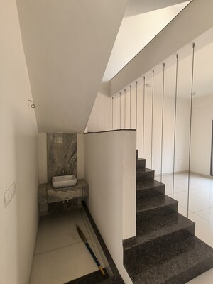 Staircase in 4 BHK Villa at Bhayli Road – for Sale