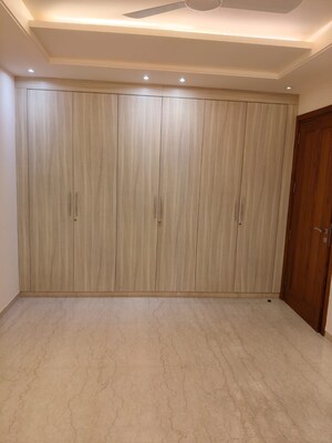3 BHK Builder Floor For Sale in Defence Colony