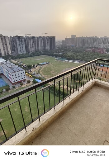 Amrapali O2 Valley