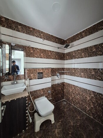 4 BHK Builder Floor for Rent in Sector 45, Gurgaon