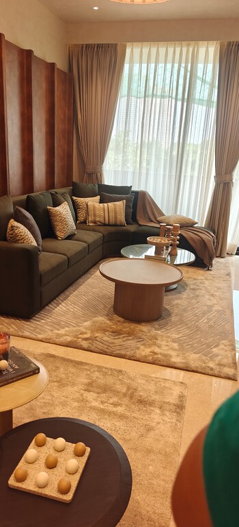 Emaar Emerald Floors