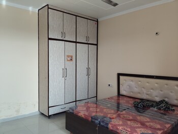 1 RK House for Rent in Kharar Mohali Road, Kharar