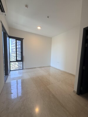 Room in 3 BHK Apartment at Piramal Mahalaxmi, Mahalaxmi – for Sale
