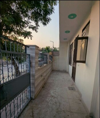2 BHK House for Rent in Xu 2 Greater Noida, Greater Noida