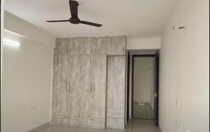 Room in 3 BHK Apartment at Allwin El Spazia, Sanauli – for Rent