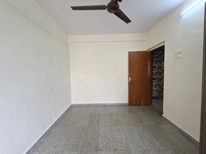 Bedroom in 1 BHK Apartment at Dahisar West – for Rent