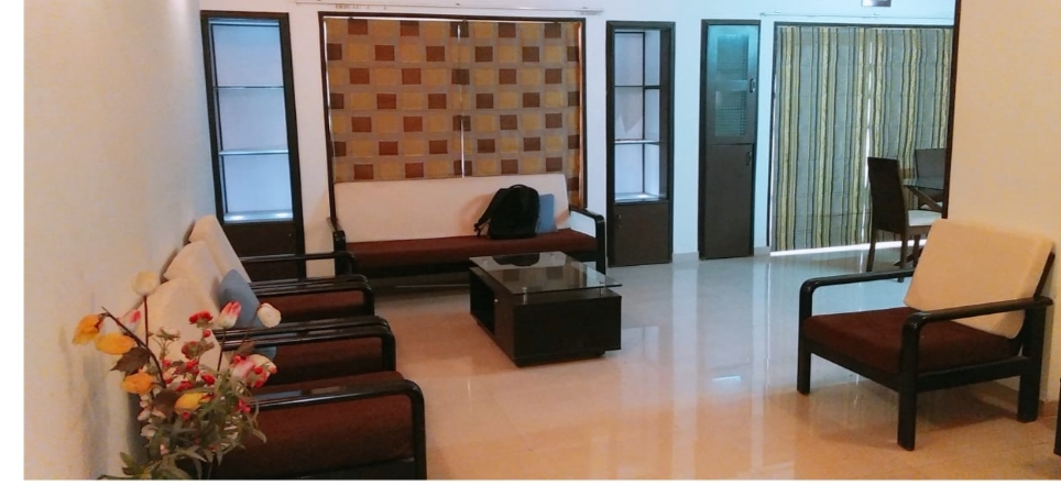 2.5 BHK Flat for Rent in Kamgar Putala Vasahat, Pune