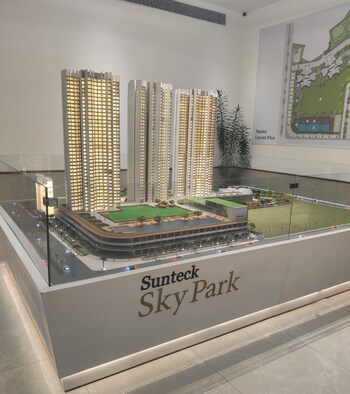 Sunteck Sky Park